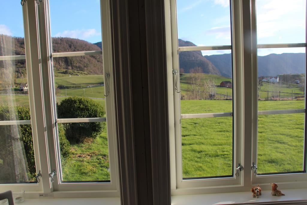 Hoiland Gard Gardshotellet Hjelmeland Buitenkant foto