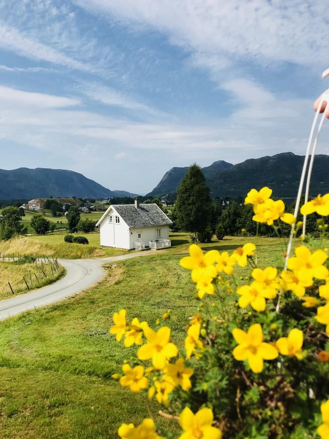 Hoiland Gard Gardshotellet Hjelmeland Buitenkant foto