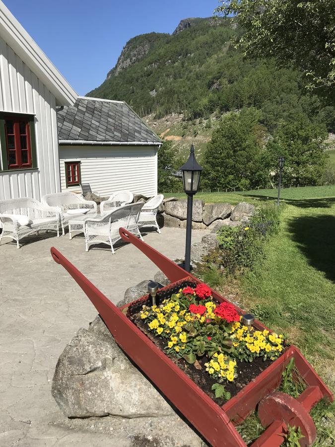 Hoiland Gard Gardshotellet Hjelmeland Buitenkant foto
